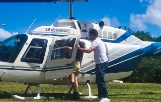 Passeio Helicóptero Balneário Camboriú Premium, sobrevoo pela praia de BC, bondinho de balneário, roda gigante e muito mais.