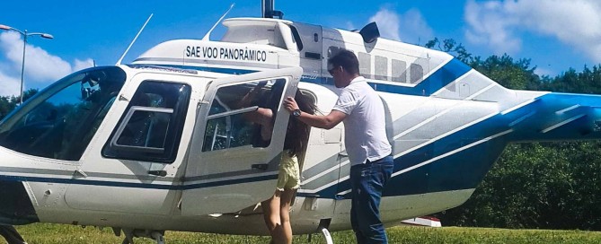 Passeio Helicóptero Balneário Camboriú Premium, sobrevoo pela praia de BC, bondinho de balneário, roda gigante e muito mais.